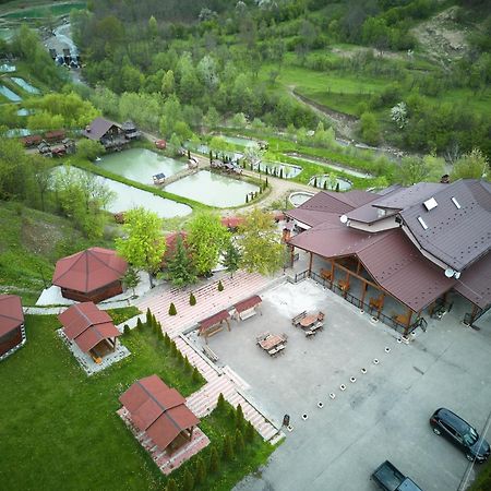 Pastravaria Crasna Bogiri Izvoarele (Prahova) Exterior foto
